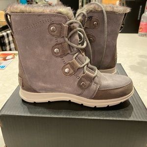 Sorel Explorer Joan waterproof boots